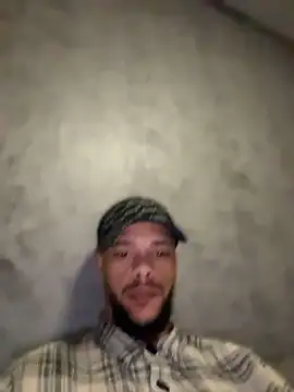 Snapshot of Lionayowe chatting on April 2026 06:46:02 PM Lionayowe online show from April 2026 06:46:02 PM