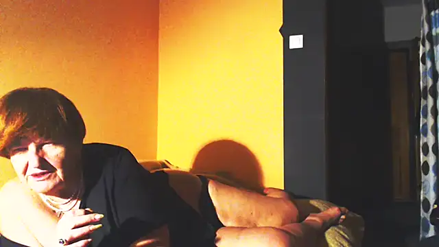 Snapshot of MioritaHard chatting on February 2025 07:38:01 PM MioritaHard online show from February 2025 07:38:01 PM