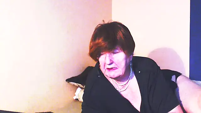 Snapshot of MioritaHard chatting on February 2025 10:34:01 AM MioritaHard online show from February 2025 10:34:01 AM