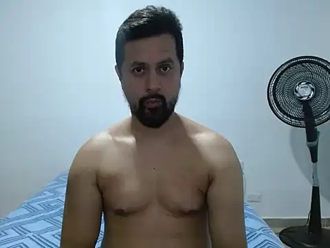 TRIISTAN KING10 online show from December 2024 10:30:02 PM