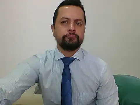 Snapshot of TRIISTAN_KING10 chatting on April 2026 03:12:01 PM TRIISTAN KING10 online show from April 2026 03:12:01 PM