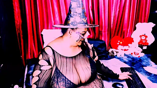 Snapshot of indian_ruby chatting on October 2025 10:27:01 AM indian ruby online show from October 2025 10:27:01 AM