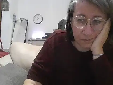 Snapshot of milkarock chatting on February 2025 05:59:01 PM milkarock online show from February 2025 05:59:01 PM