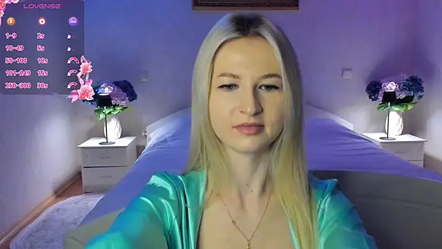 Snapshot of AnnaCarrera chatting on February 2026 08:27:01 PM AnnaCarrera online show from February 2026 08:27:01 PM