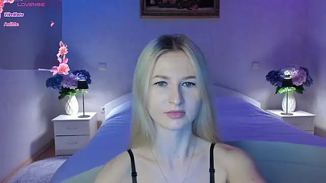 Snapshot of AnnaCarrera chatting on March 2026 10:27:01 PM AnnaCarrera online show from March 2026 10:27:01 PM