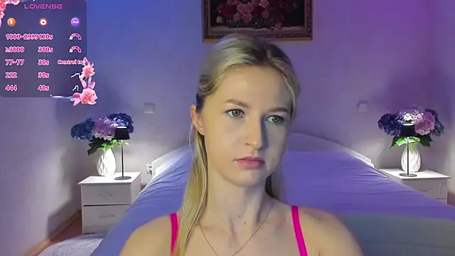 Snapshot of AnnaCarrera chatting on March 2026 09:43:01 PM AnnaCarrera online show from March 2026 09:43:01 PM