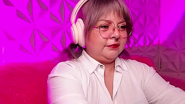 Satyn doll online show from October 2025 12:01:02 AM