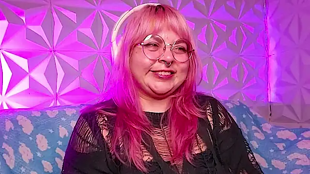 Satyn doll online show from March 2026 10:12:01 PM