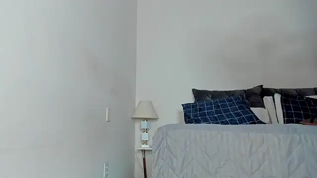 lannasantiago online show from March 2025 12:15:02 AM