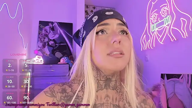 cute catlyn online show from March 2025 07:38:01 PM