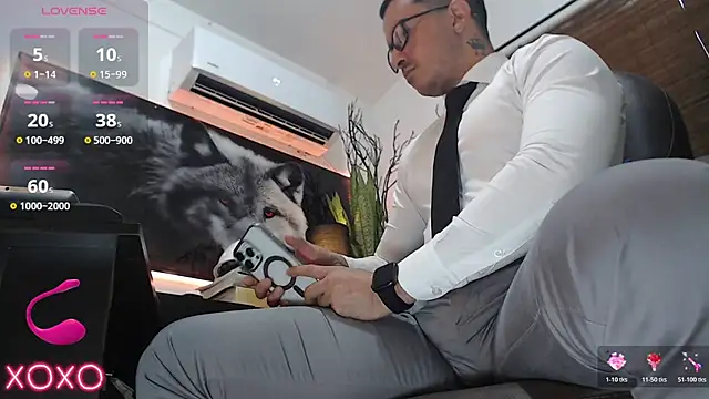 Snapshot of randyluke chatting on November 2025 06:07:01 PM randyluke online show from November 2025 06:07:01 PM