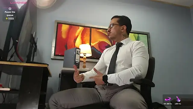 Snapshot of randyluke chatting on February 2026 01:18:02 PM randyluke online show from February 2026 01:18:02 PM