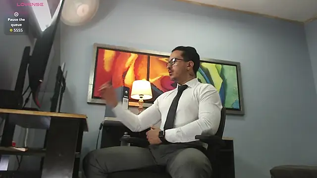 Snapshot of randyluke chatting on March 2026 07:31:02 PM randyluke online show from March 2026 07:31:02 PM