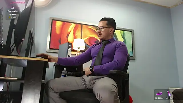 Snapshot of randyluke chatting on March 2026 08:36:01 PM randyluke online show from March 2026 08:36:01 PM