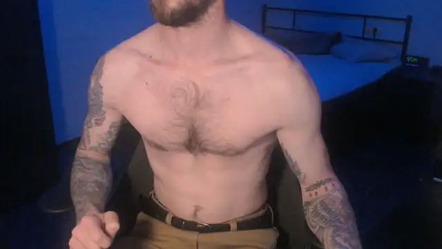 SexxxyLouis online show from March 2025 01:24:02 PM