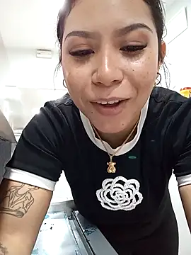 little susie online show from November 2025 09:32:01 AM