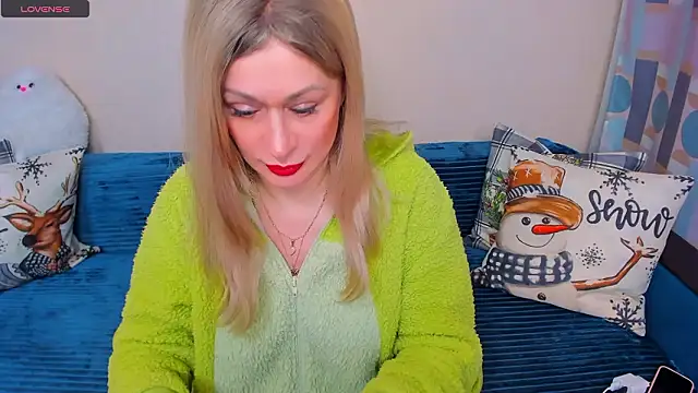 EllenMoore online show from March 2026 03:12:01 AM