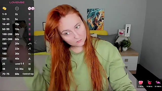 Snapshot of BabeLessi chatting on March 2026 04:40:02 PM BabeLessi online show from March 2026 04:40:02 PM