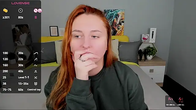 Snapshot of BabeLessi chatting on March 2026 05:35:01 PM BabeLessi online show from March 2026 05:35:01 PM