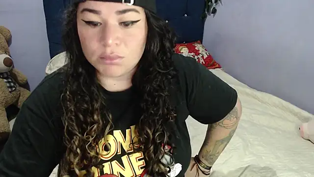 ANGELIQUE KLANE online show from December 2024 04:51:01 PM