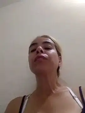 Snapshot of mari657 chatting on March 2026 12:27:02 AM mari657 online show from March 2026 12:27:02 AM