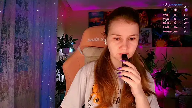 GoodWitch  online show from November 2025 07:45:01 AM