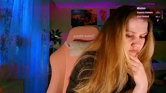 GoodWitch  online show from February 2026 07:15:01 AM