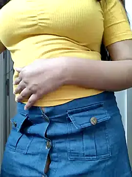 Snapshot of MumbaiMaskGirl chatting on December 2024 03:09:02 PM MumbaiMaskGirl online show from December 2024 03:09:02 PM