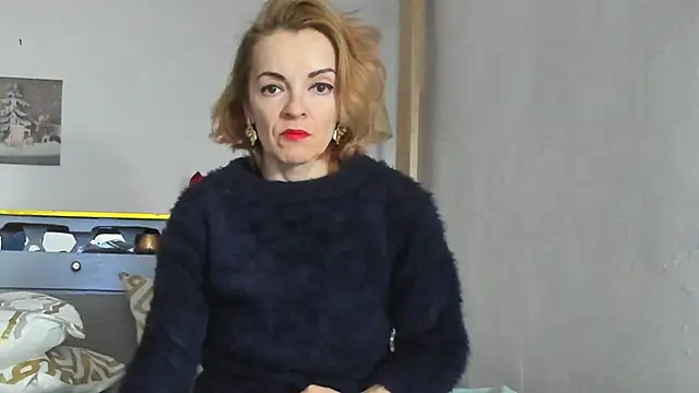 Snapshot of KateConner chatting on February 2025 09:33:01 AM KateConner online show from February 2025 09:33:01 AM