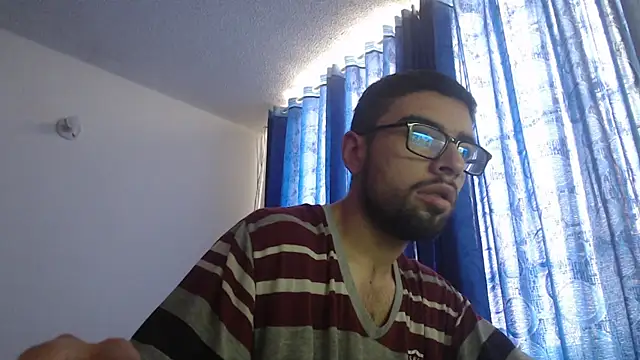 fvckolombianguyy online show from February 2025 02:15:01 PM