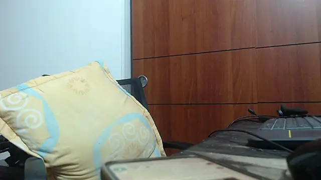 fvckolombianguyy online show from February 2025 05:14:02 AM