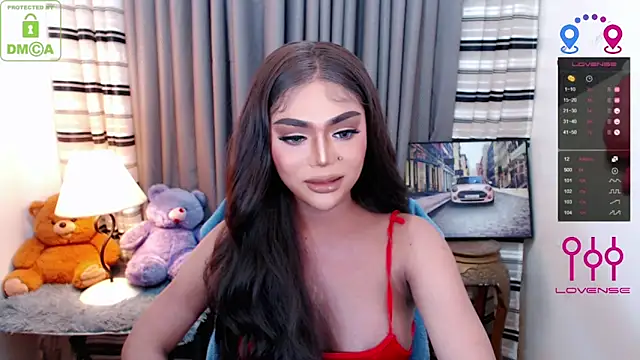 Fantacyoflove online show from October 2025 10:54:02 PM