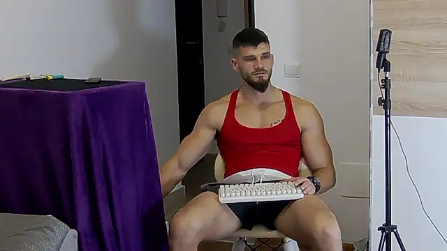 MauroTwin online show from January 2025 07:44:02 PM