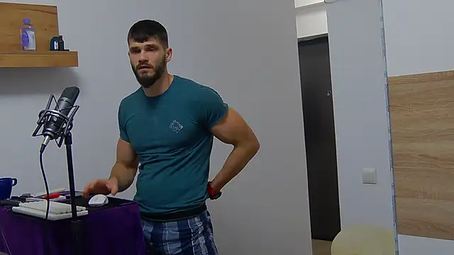 MauroTwin online show from February 2025 06:08:02 PM