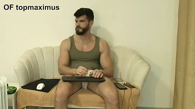 MauroTwin online show from November 2025 06:53:02 PM