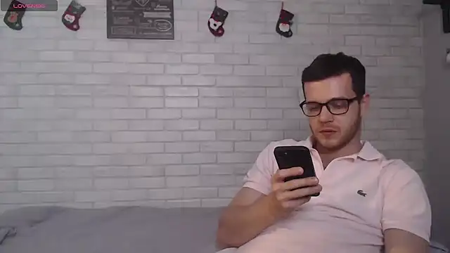 Alexxx horny online show from January 2025 08:48:02 PM