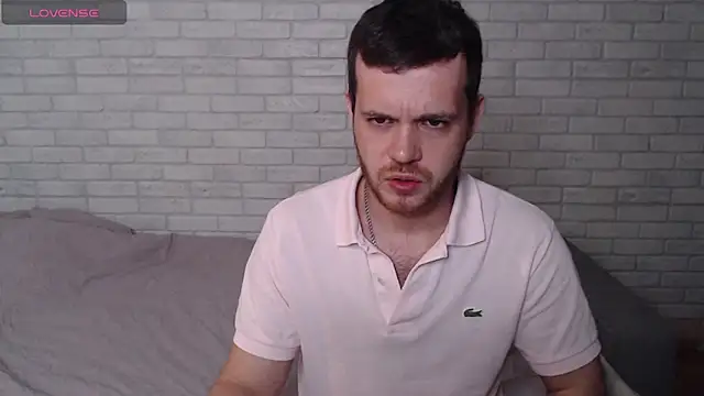 Snapshot of Alexxx_horny chatting on July 2026 07:21:01 PM Alexxx horny online show from July 2026 07:21:01 PM