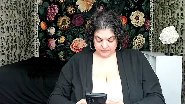 Snapshot of Exotic-Melons chatting on April 2026 06:08:02 PM Exotic-Melons online show from April 2026 06:08:02 PM