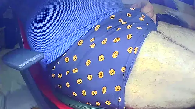 Snapshot of jackhalooween chatting on February 2025 05:50:02 PM jackhalooween online show from February 2025 05:50:02 PM