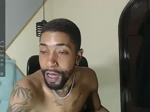 Snapshot of kilian_xx chatting on January 2025 05:02:02 PM kilian xx online show from January 2025 05:02:02 PM