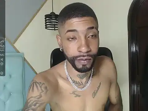 Snapshot of kilian_xx chatting on January 2025 01:45:02 PM kilian xx online show from January 2025 01:45:02 PM