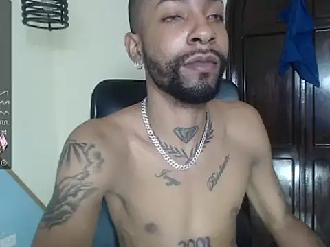 Snapshot of kilian_xx chatting on February 2025 01:33:01 PM kilian xx online show from February 2025 01:33:01 PM