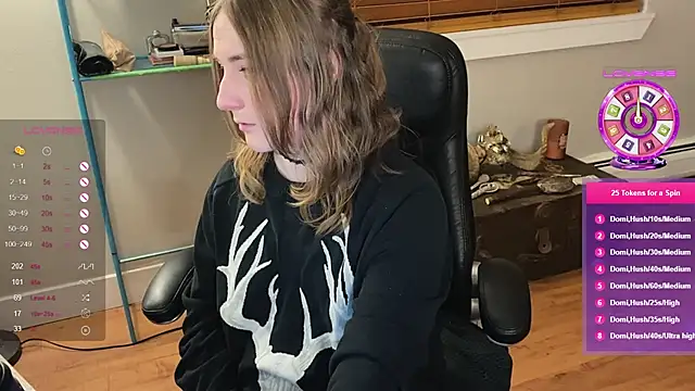 Snapshot of luluvaladon chatting on February 2025 03:54:01 AM luluvaladon online show from February 2025 03:54:01 AM