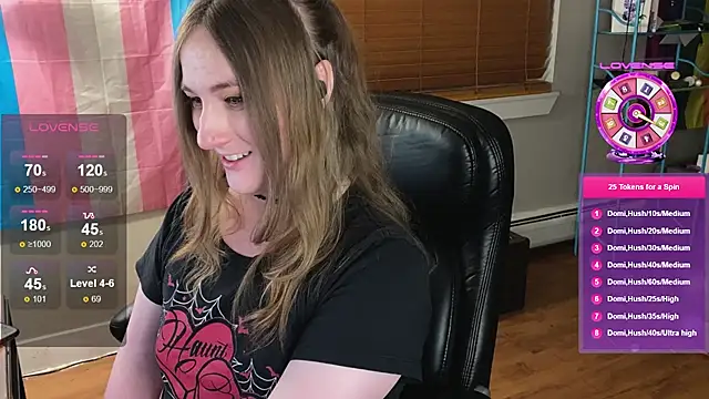 Snapshot of luluvaladon chatting on November 2025 05:18:01 AM luluvaladon online show from November 2025 05:18:01 AM