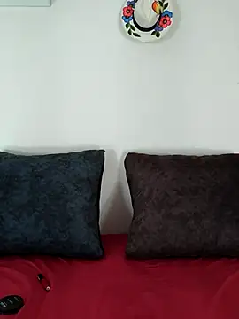 Snapshot of YOURSDEBORA chatting on October 2025 06:58:01 PM YOURSDEBORA online show from October 2025 06:58:01 PM