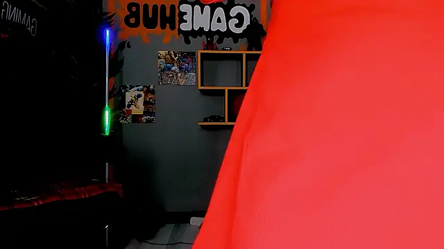 Snapshot of AnaMills chatting on February 2026 10:29:01 AM AnaMills online show from February 2026 10:29:01 AM