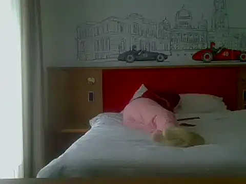 Snapshot of luanadigarda chatting on February 2025 12:26:02 PM luanadigarda online show from February 2025 12:26:02 PM