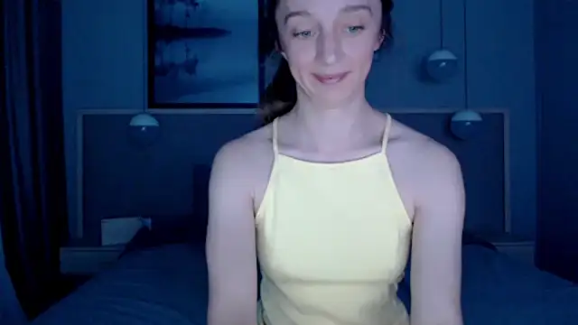 ShySchoolGirl online show from September 2025 09:58:01 PM