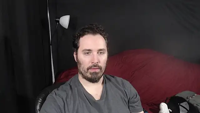 Metalstud online show from December 2024 11:21:01 PM