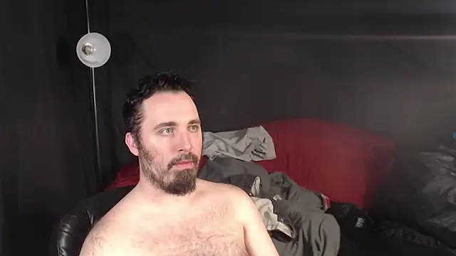 Metalstud online show from March 2025 06:08:01 AM